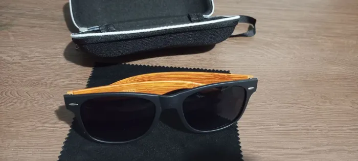 oculos madeirado