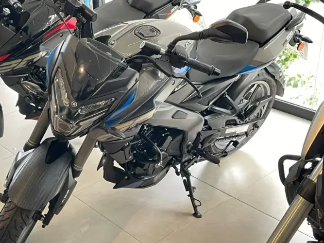 BAJAJ DOMINAR NS 200 25/26 +BÔNUS