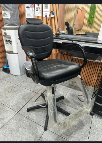 Cadeira hidráulica salão e barbearia 