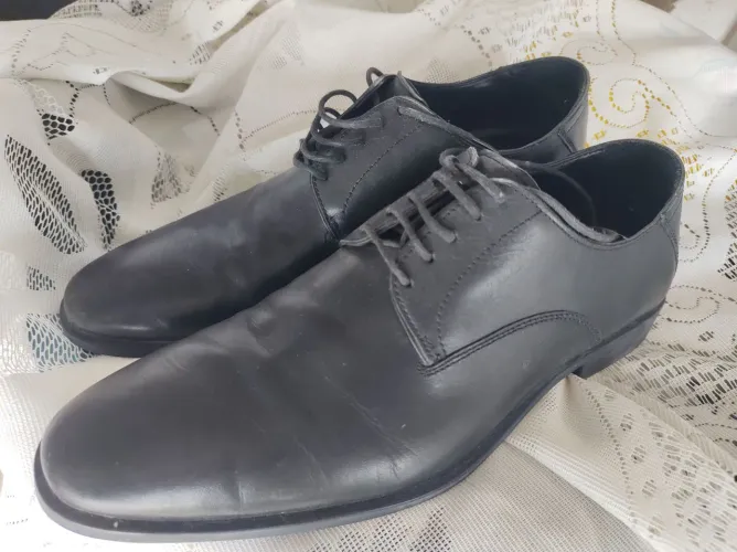 Sapato sport fino