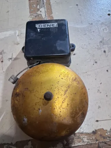 Campainha dene portaria de garagem 
