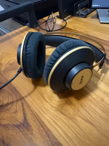 Fone akg k92