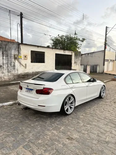 BMW 320I A 2.0 Turbo/activeflex 16V 184cv 4P 2013