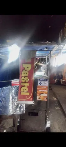 VENDO CARRINHO DE TAPIOCA E PASTEL