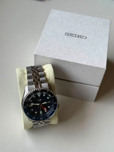 Seiko 5 GMT 42mm Full Set