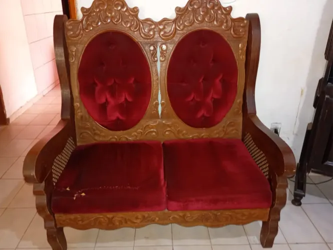 Sofá R$ 2000,00