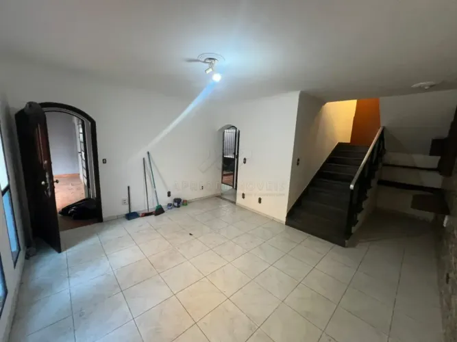 Sobrado com 03 dormitórios para venda e locação, 169 m² no bairro Vila Pires - Santo André