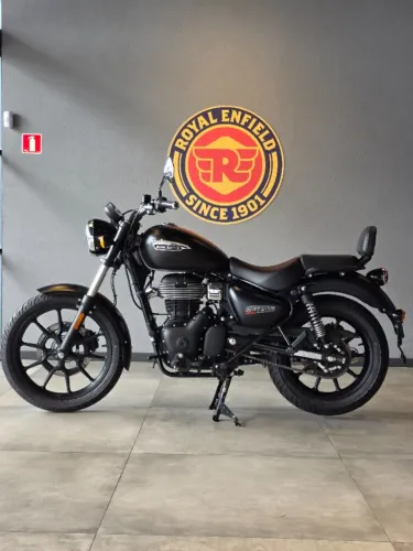 Meteor 350cc Stellar Black - Duvallyer Rodrigues - 21 9 9271 71 82 - Royal Enfield