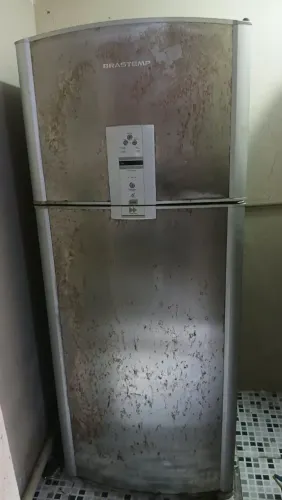 Geladeira Brastemp 2 Portas ? Para Conserto ou Peças