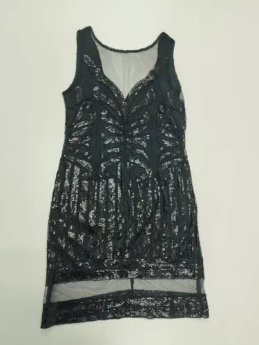 Vestido Preto com Paetês - Tamanho M