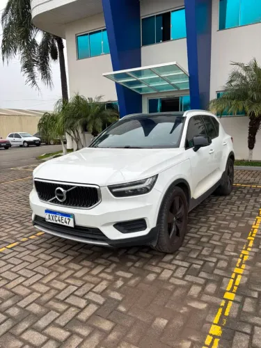Volvo XC40 T-5 Momentum 2.0 252cv AWD 2018
