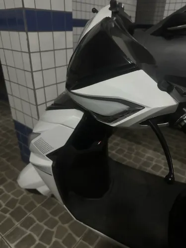MOTO ELÉTRICA À VENDA - ECONÔMICA E PRÁTICA!