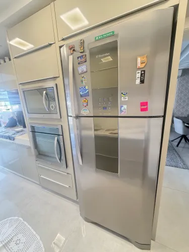 Geladeira Electrolux 553L