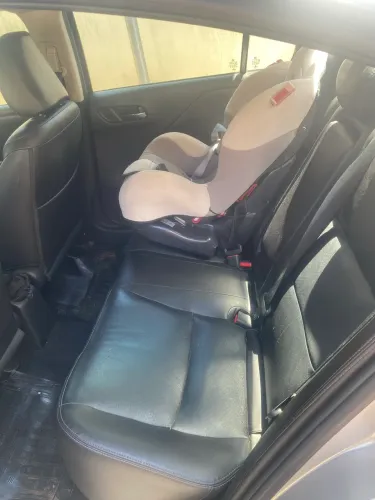 Vende se Honda City 2015 automático