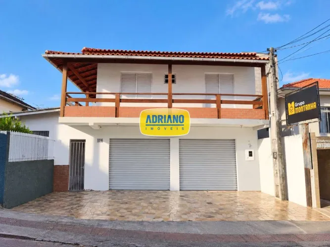 Casa com 3 dormitórios para alugar, 90 m² por R$ 2.981,42/mês - Estreito - Florianópolis/S