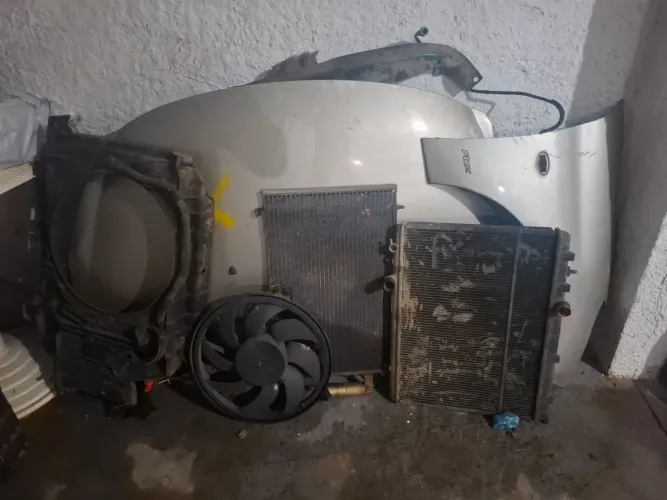 Peças  de Peugeot 207
