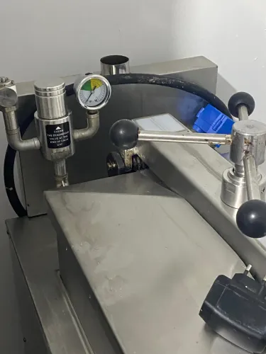 Fritadeira de pressão elétrica industrial trifásica