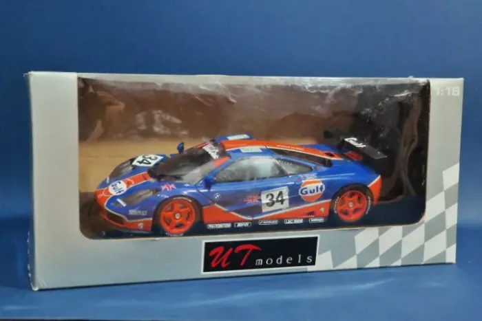 Miniatura 1:18 McLaren F1 GTR Gulf #34 - Le Mans 1995 (UT Models)