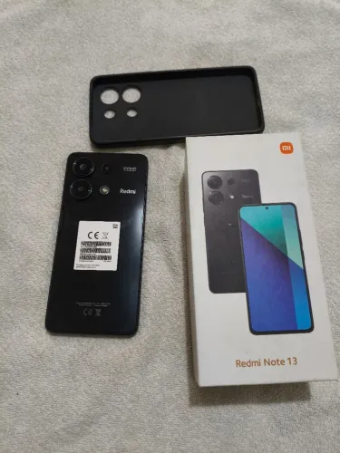 Celular xaomi note 13 8 ram  256 gb novíssimo 