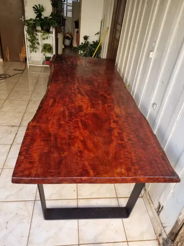 Vende-se Mesa Peroba