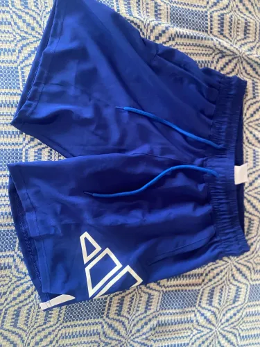 Bermuda adidas