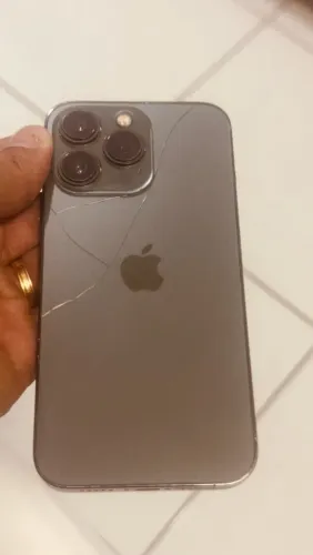Carcaça com câmera traseira iPhone 13 Pro