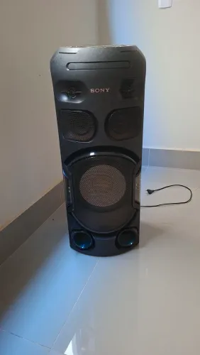 SOM SONY MHC V42D