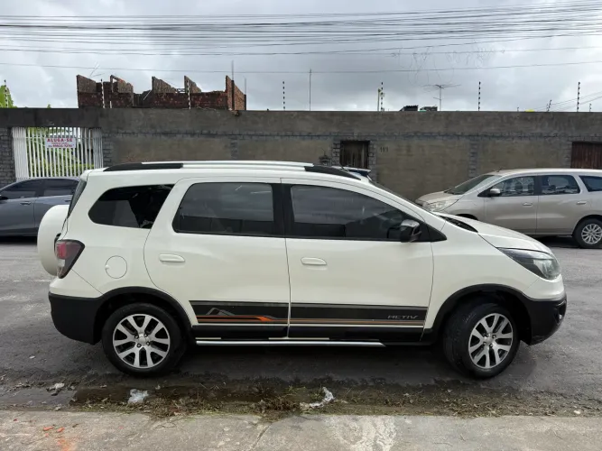 Chevrolet Spin Activ 1.8 8V Econo. Flex 5P Aut. 2016