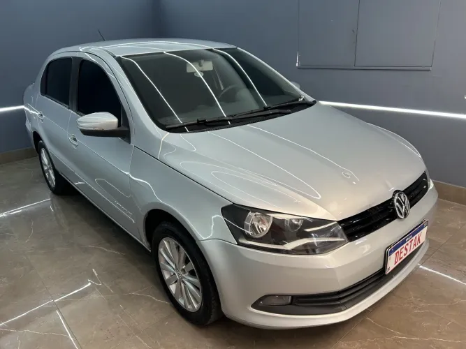 Volkswagen Voyage Comf/highli. 1.6 MI T.flex 8V 4P 2015