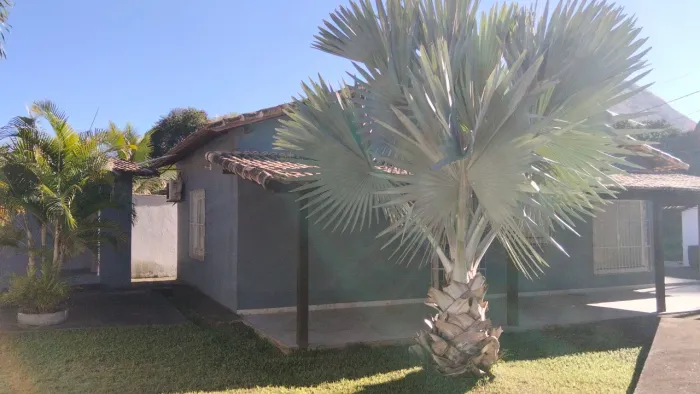 Alugo excelente casa em Itaipuaçu