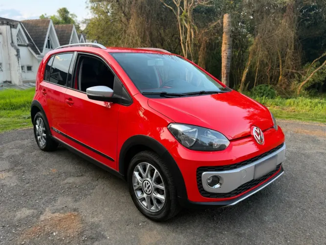 Volkswagen Up! Cross 1.0 TSI Total Flex 12V 5P 2016