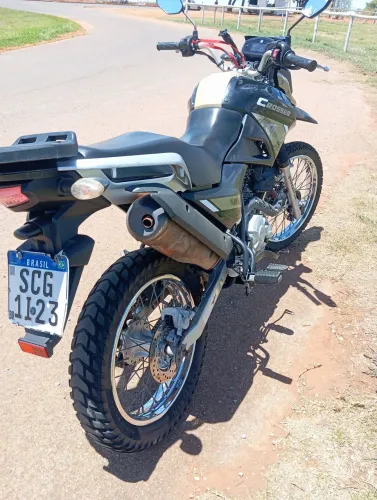 Manutenção em dias. Moto em perfeitas condições