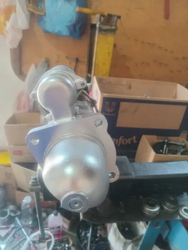 VENDO MOTOR DE PARTIDA CAMINHÃO MERCEDES 1418 , 1620 , 1720 , MT 28 , MT 29 , 12VOLTS