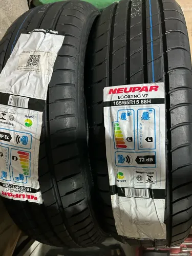 Pneu novo aro 15