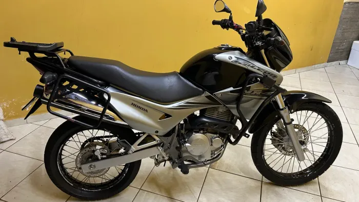 NX 400 FALCON 