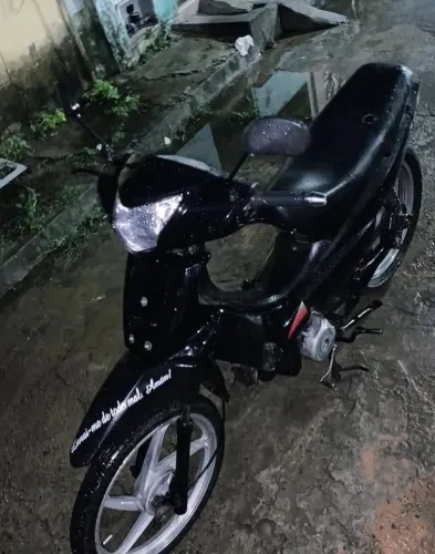 50cc em perfeito estado, bateu pegou 