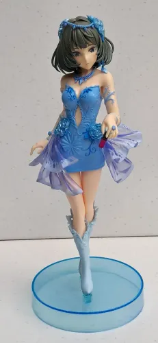 Figura anime original Bandai usado