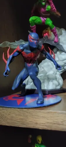 Homem-Aranha 2099 ArtFX+ 1/10 - Kotobukiya