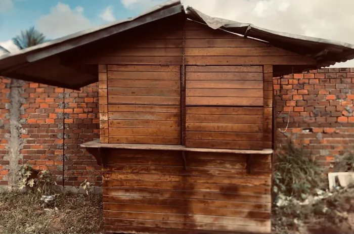 Quiosque todo em madeira