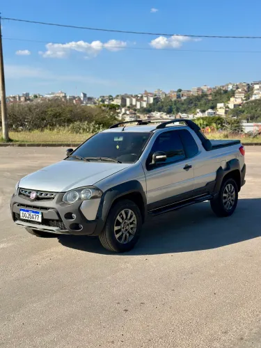 Fiat Strada Adventure 1.8/ 1.8 Locker Flex CE 2015