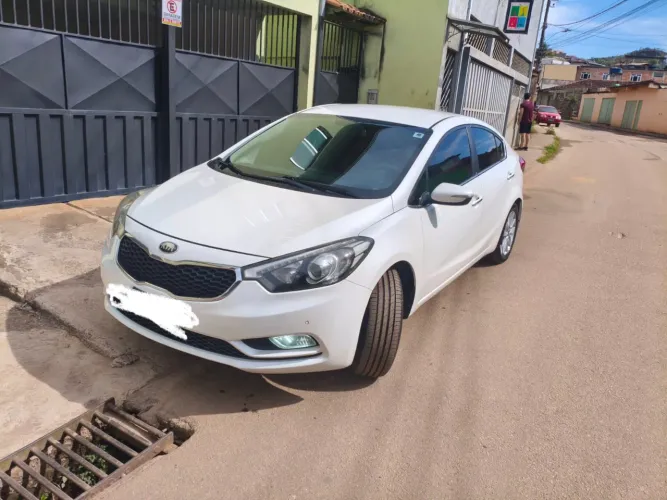 Kia Motors Cerato 1.6 16V Flex Aut. 2016