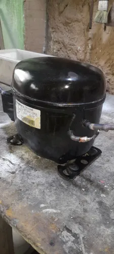 Compressor embraco 1/4+ 127V