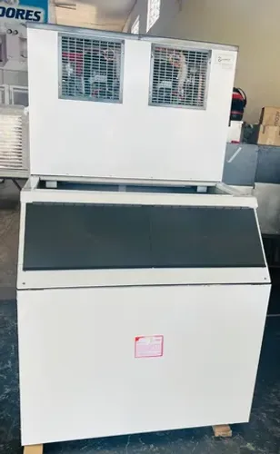 Maquina de Gelo