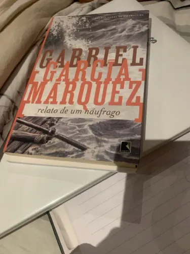 Livro Gabriel Garcia Marquez relato de um naufrago