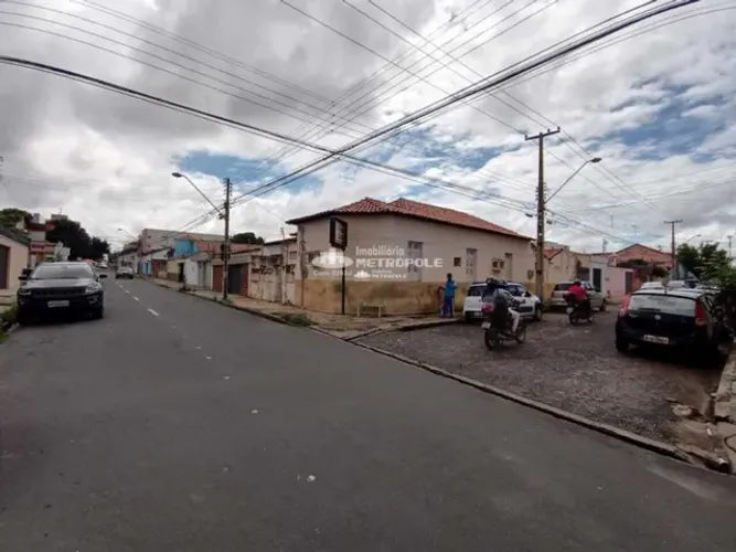 R. OLAVO BILAC - BAIRRO: CENTRO/S - MOBILIADA