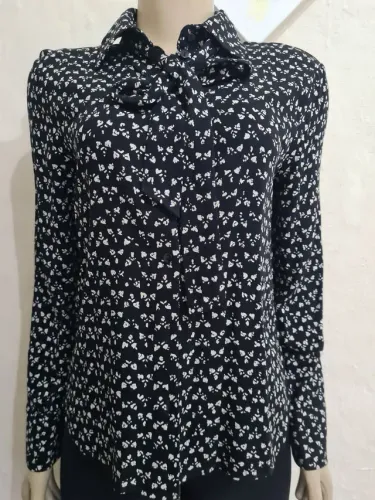 Blusas de marcas, zara, shouder, amaro entre outras