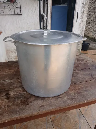 Vendo panela de alumínio 