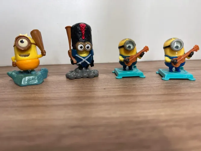 Miniaturas Minions Kinder Ovo