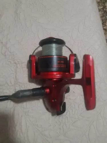 Molinete de Pesca Vermelho symphony br 3000