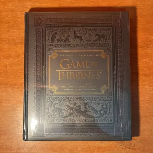 Livro Game of Thrones - Por Dentro da Série HBO - Capa Dura - NOVO E LACRADO
